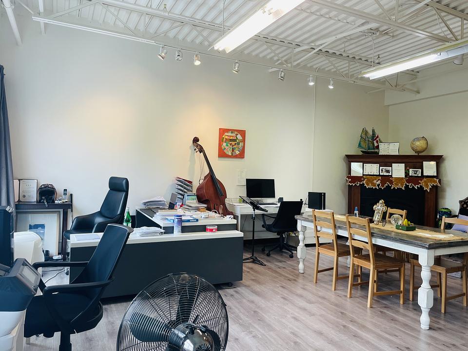1542 Rand Ave, Vancouver, BC