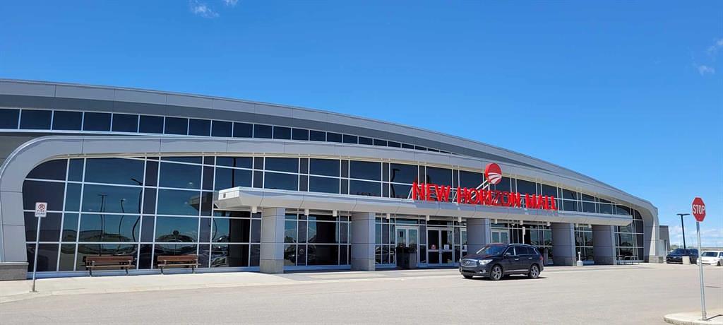 H7 - 260300 Writing Creek Crescent, Balzac, AB