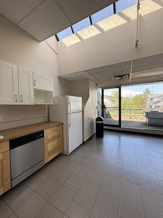 2 - 3683 West 4th Avenue, Vancouver, BC
