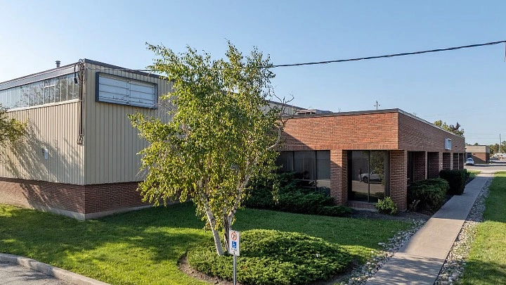 1 - 1075 Clark Boulevard, Brampton, ON