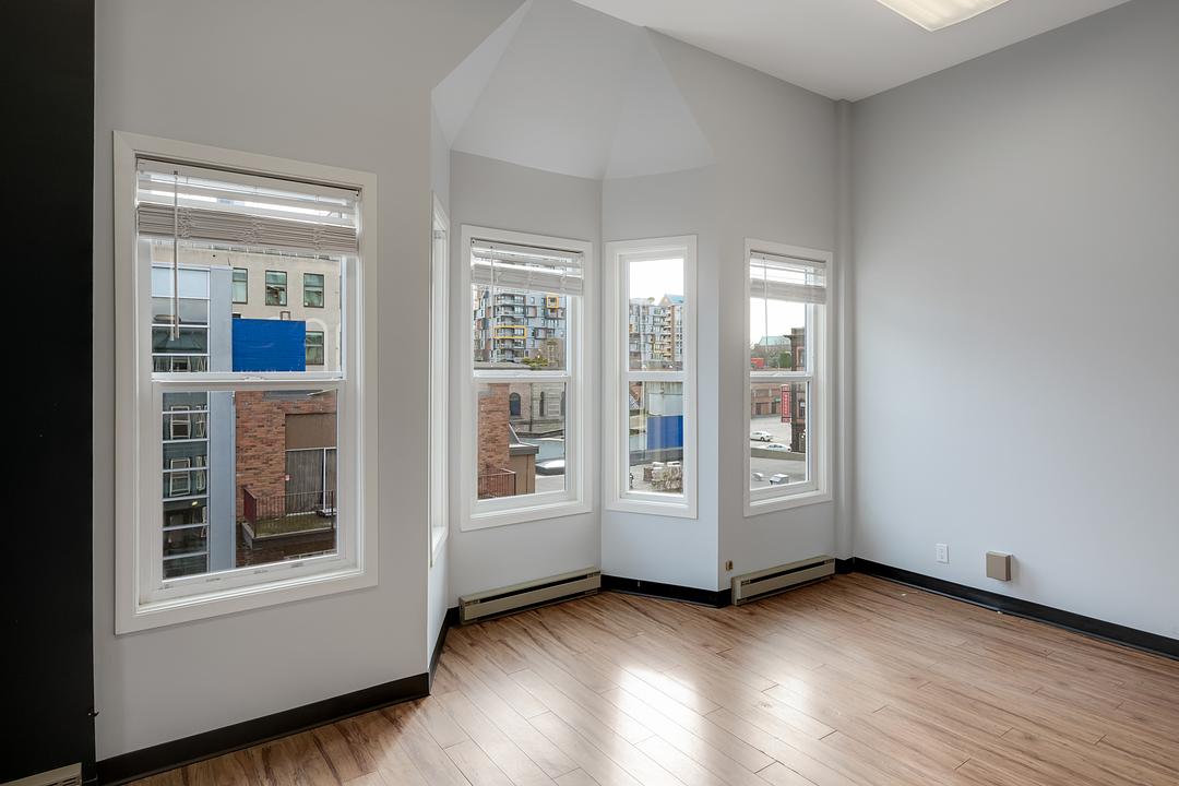 301 - 733 Johnson St, Victoria, BC