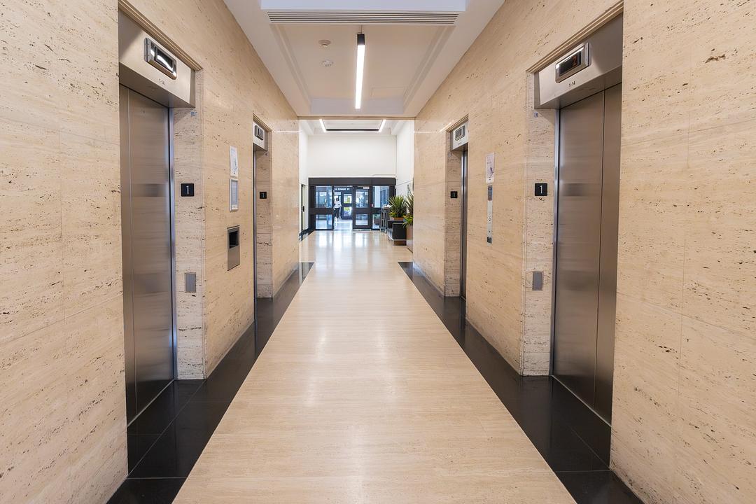 504 - 605-123 Edward Street, Toronto, ON