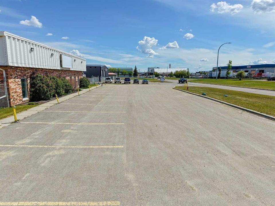 10946 89 Avenue, Grande Prairie, AB