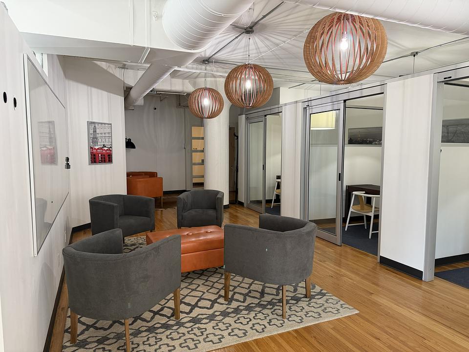 607 - 130 Spadina Avenue, Toronto, ON