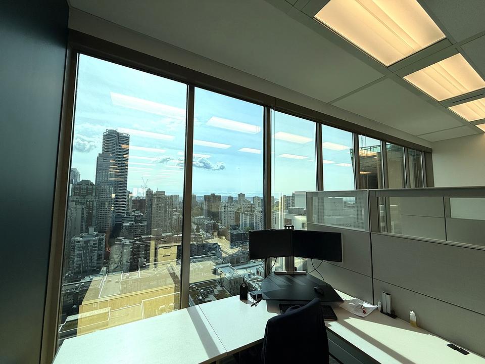1850 - 1040 West Georgia Street, Vancouver, BC