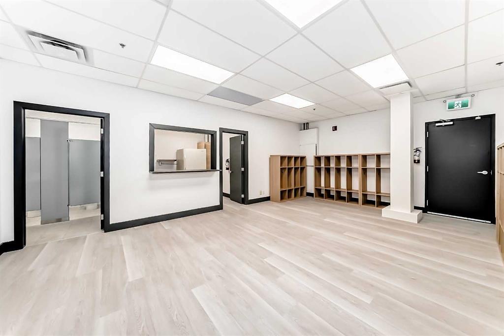 5,9,15 - 1015 Centre Street Northwest, Calgary, AB