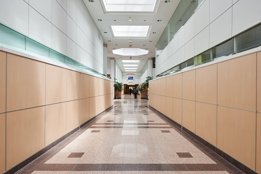 400 - 90 Burnhamthorpe Road West, Mississauga, ON