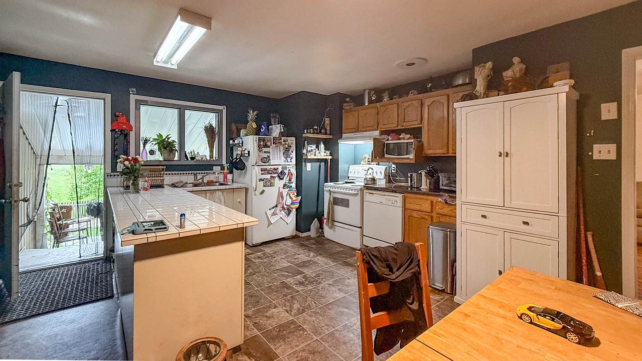 1415 Dyffryn Road, Lumby, BC