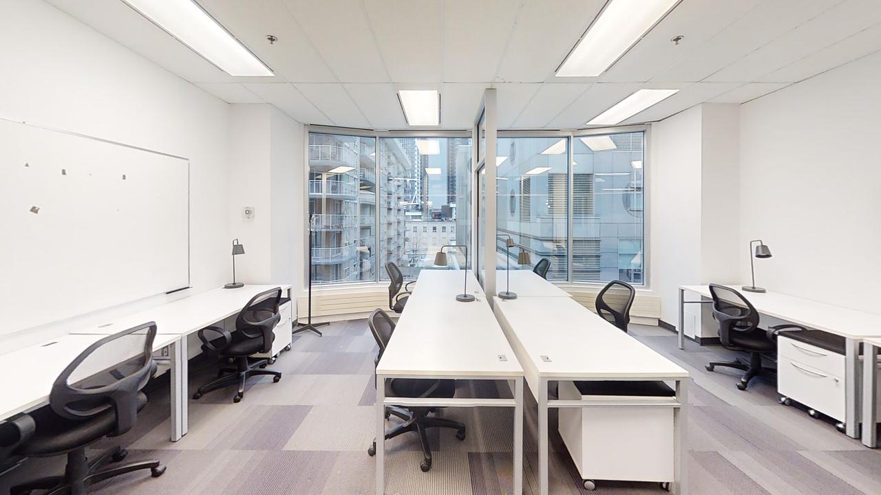400 - 901 King Street West, Toronto, ON