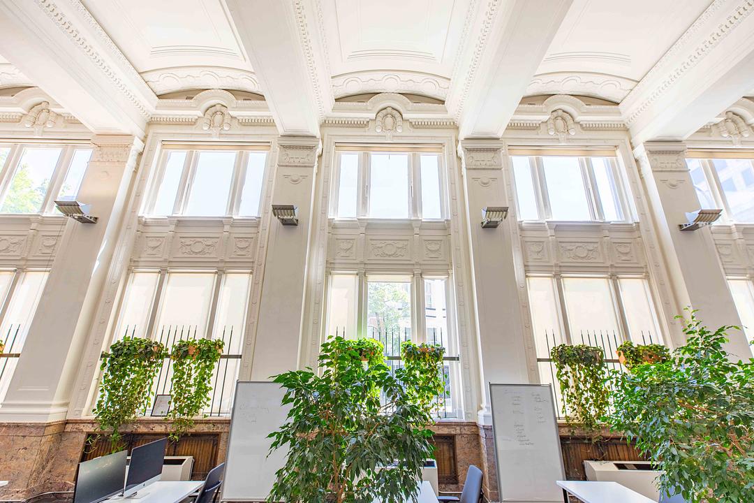 Main & Mezz - 402 W Pender St, Vancouver, BC