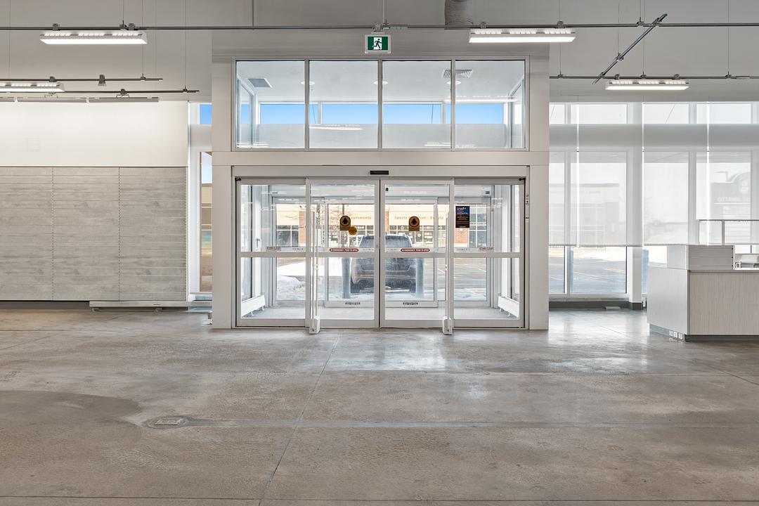 610 Industrial Avenue, Ottawa, ON
