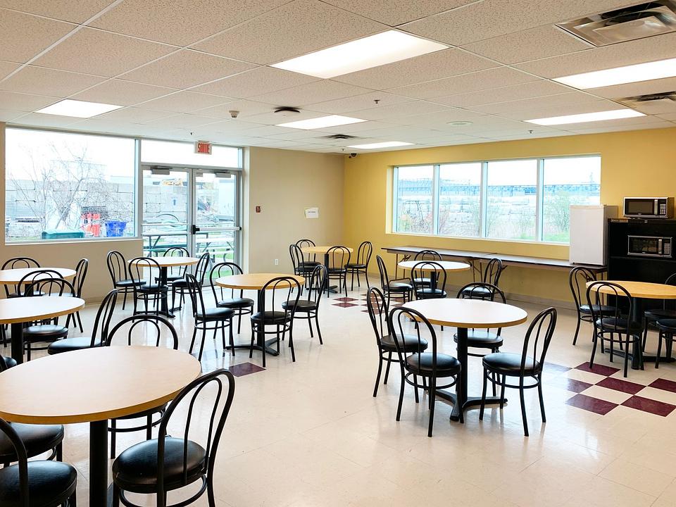1555 Boulevard Lionel-Boulet, Varennes, QC