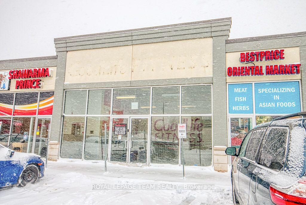 G17 - 484 Hazeldean Road, Ottawa, ON
