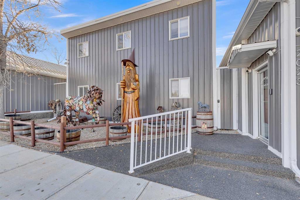2023 20 Avenue, Bowden, AB