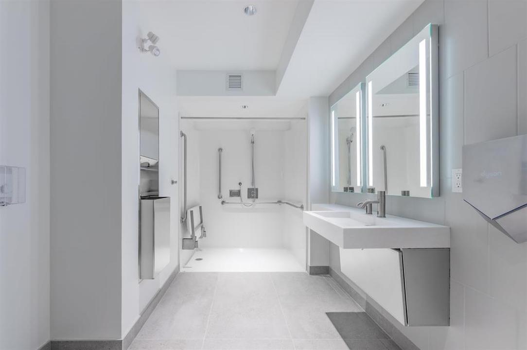 305 - 63 West 6th Avenue, Vancouver, BC