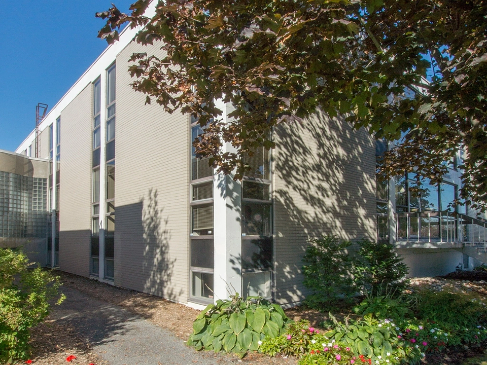 2nd Floor - 1785 Woodward Drive, Ottawa, ON