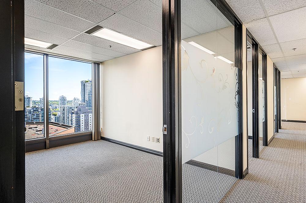 1205 - 808 Nelson Street, Vancouver, BC