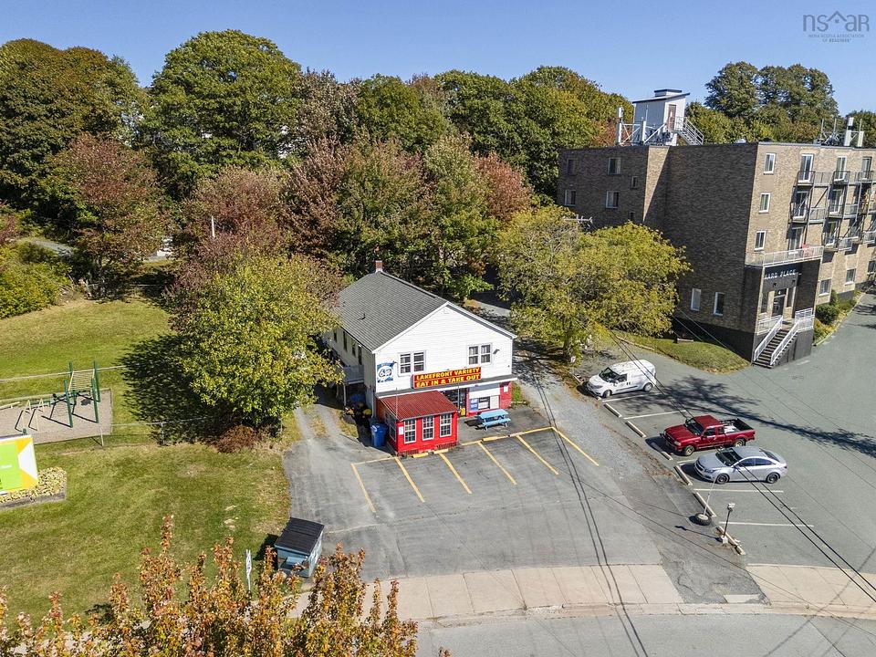 16 - 6 Lakefront Road, Dartmouth, NS