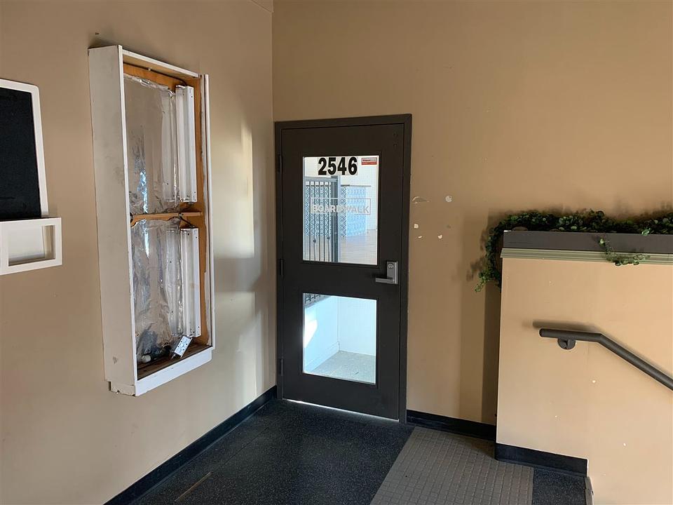 2546 Montrose Ave, Abbotsford, BC