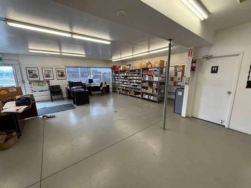 2843 2 Avenue North, Lethbridge, AB