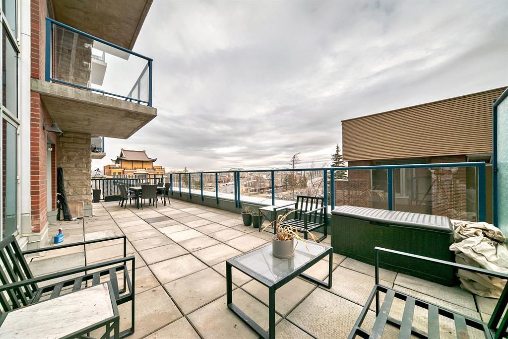 503 - 922 5 Avenue Southwest, Calgary, AB