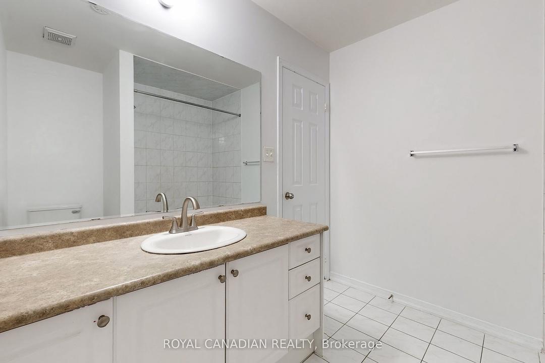54 Chesterwood Crescent, Brampton, ON