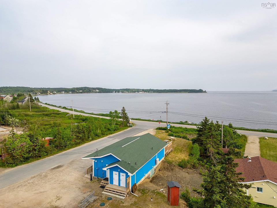 9 Firehall Road, Blandford, NS