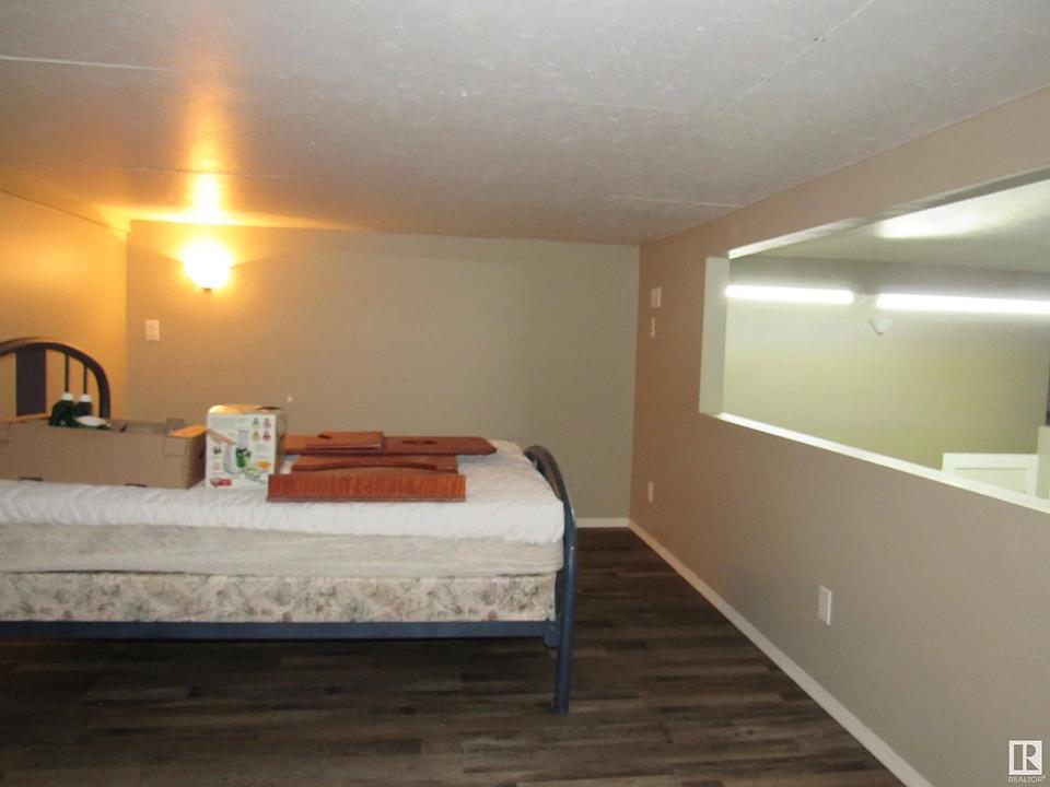 5023 50 Street, Barrhead, AB