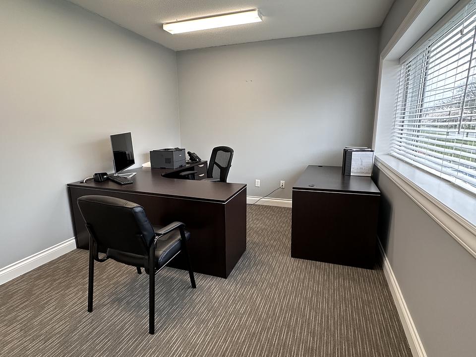 2570 King George Boulevard, Surrey, BC