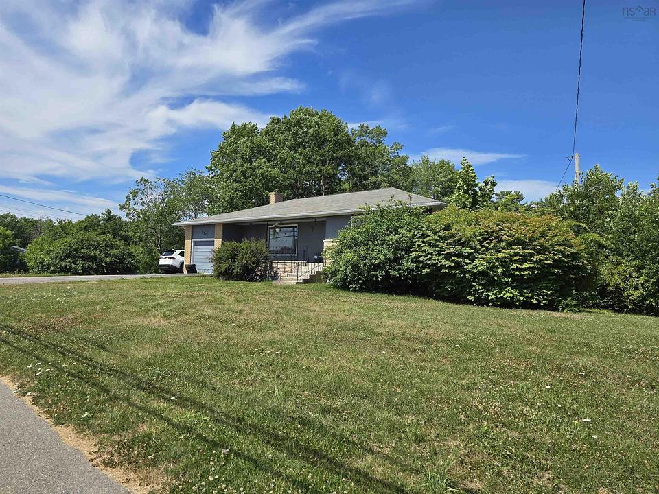 172 North Street, Bridgewater, NS