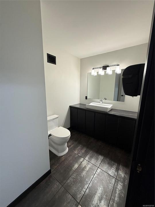 #200 - 4252 Commerce Circle, Victoria, BC