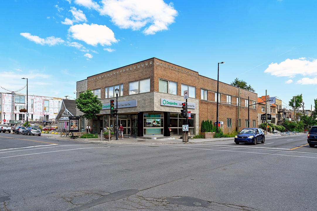 3254 Rue Masson, Montréal, QC