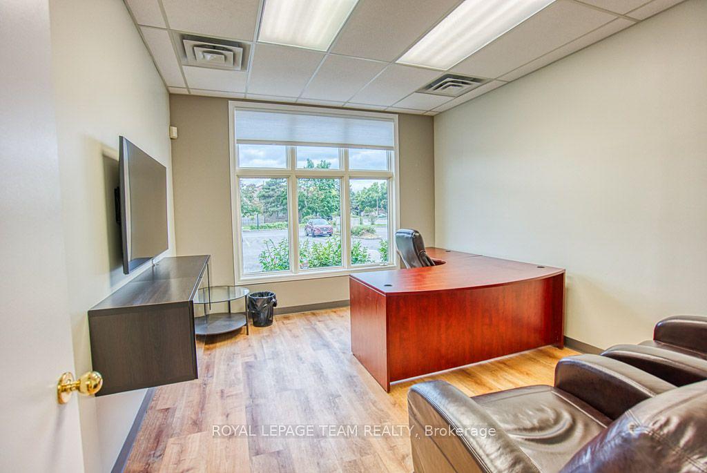 84 Centrepointe Drive, Ottawa, ON