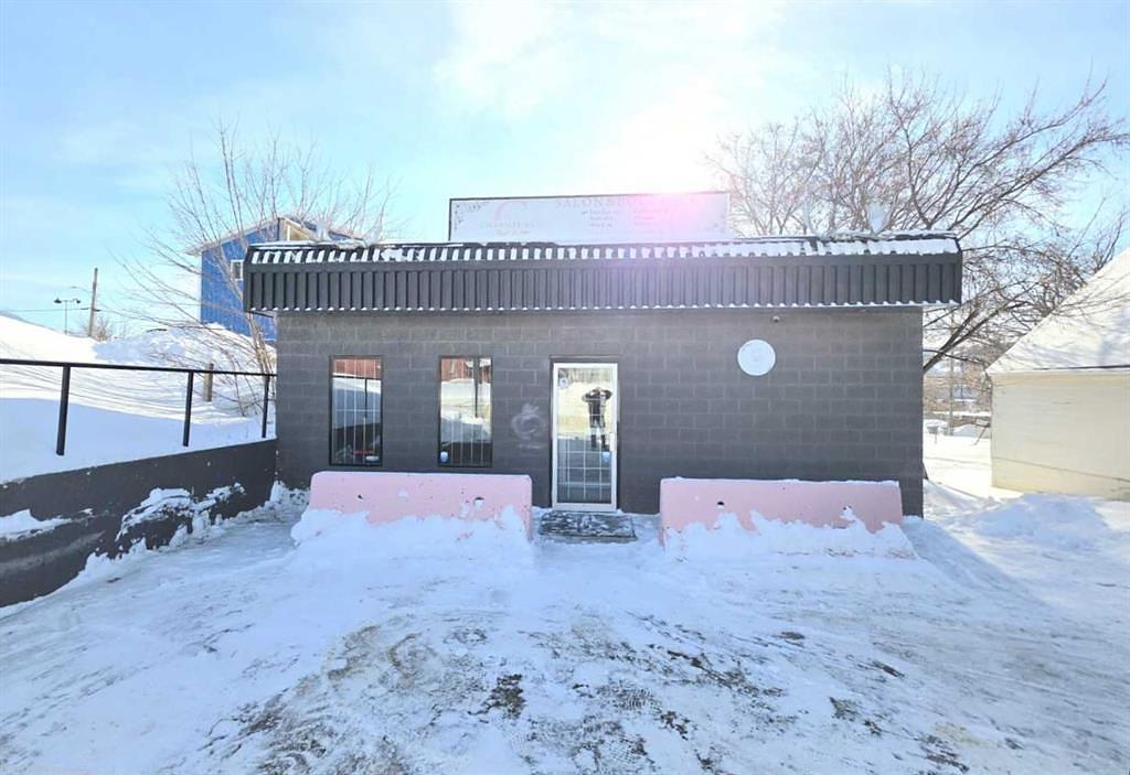 9815 94 Avenue, Peace River, AB