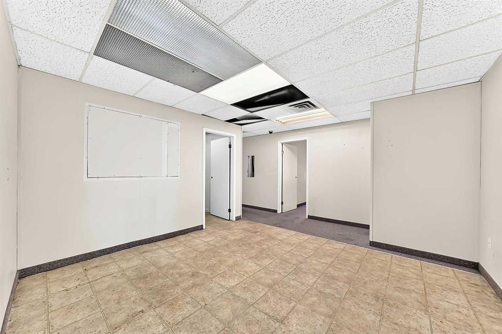 4722 1 Street Southwest, Calgary, AB