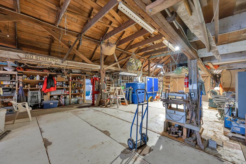9505 Gunderson Road, Delta, BC