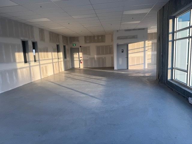2002 - 6831 Graybar Rd, Richmond, BC