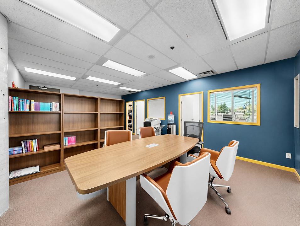 402 - 1788 W Broadway, Vancouver, BC
