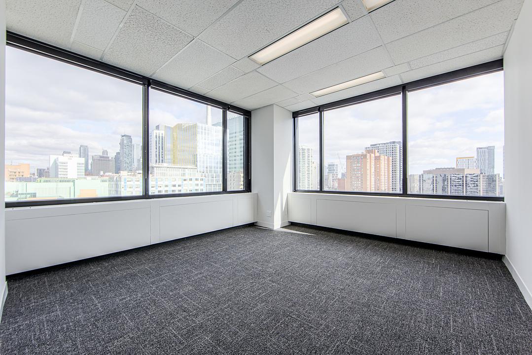 1301 - 180 Dundas Street West, Toronto, ON