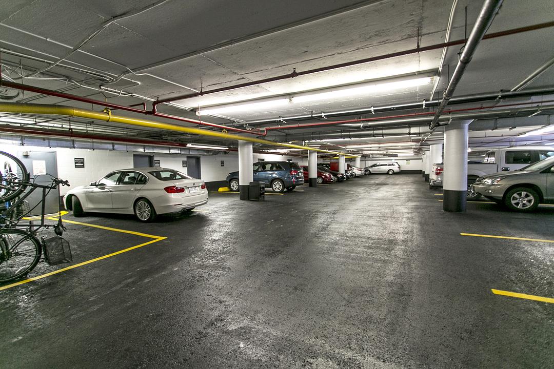 407 - 111 Peter Street, Toronto, ON