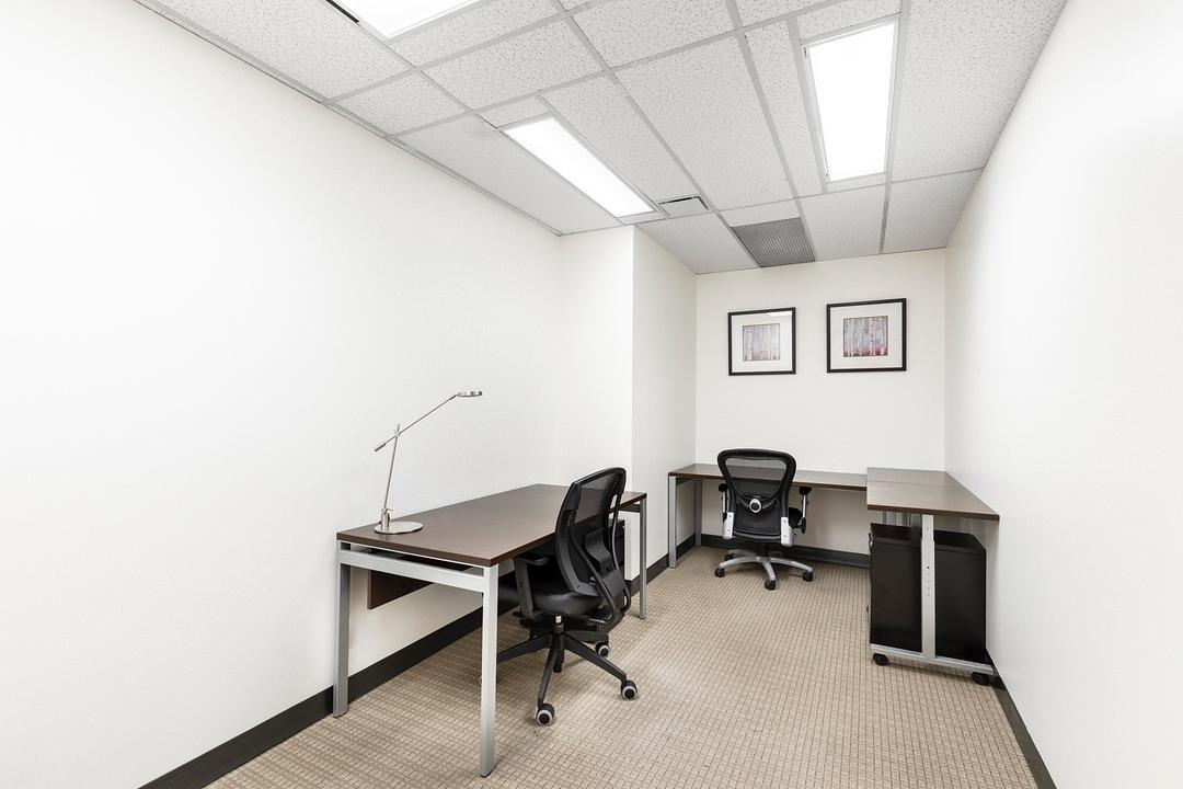 5940 Macleod Trail, Calgary, AB