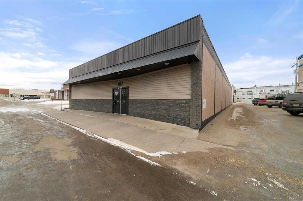 5017 51 Street, Camrose, AB