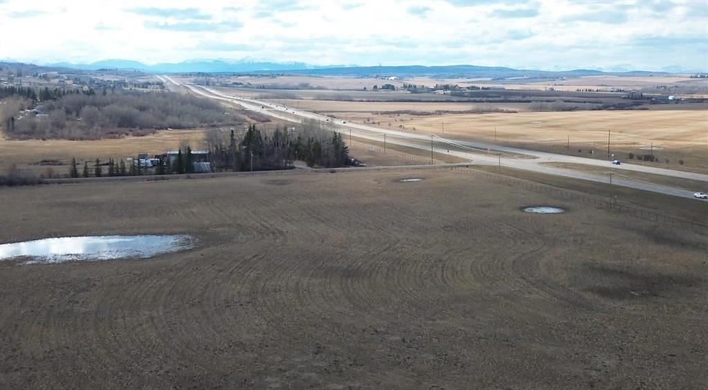 128 Street West, Foothills, AB