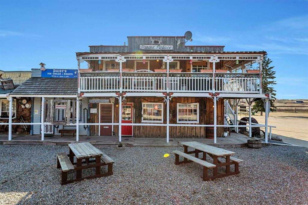48 Main Street East, Big Valley, AB