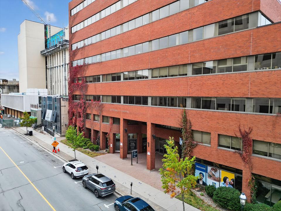 1002 - 520 King Street, Fredericton, NB