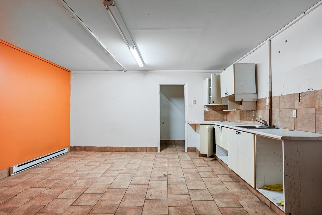 Warehouse - 2699 Avenue Watt, Québec, QC
