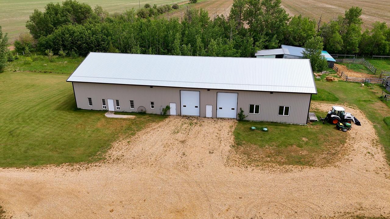 26517 Township Road 584, Pickardville, AB