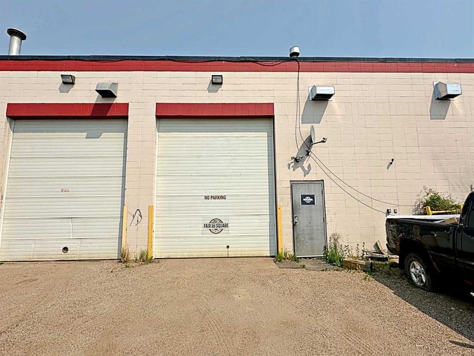 8121 Fraser Avenue, Fort McMurray, AB