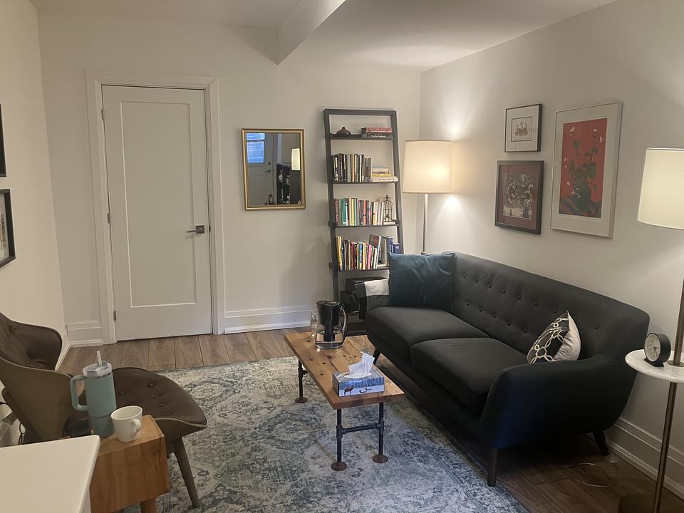 984 Dovercourt Road, Toronto, ON