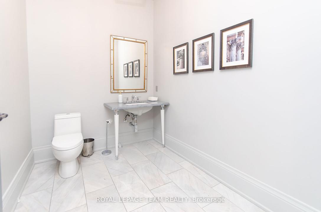 1440 Wellington Street West, Ottawa, ON